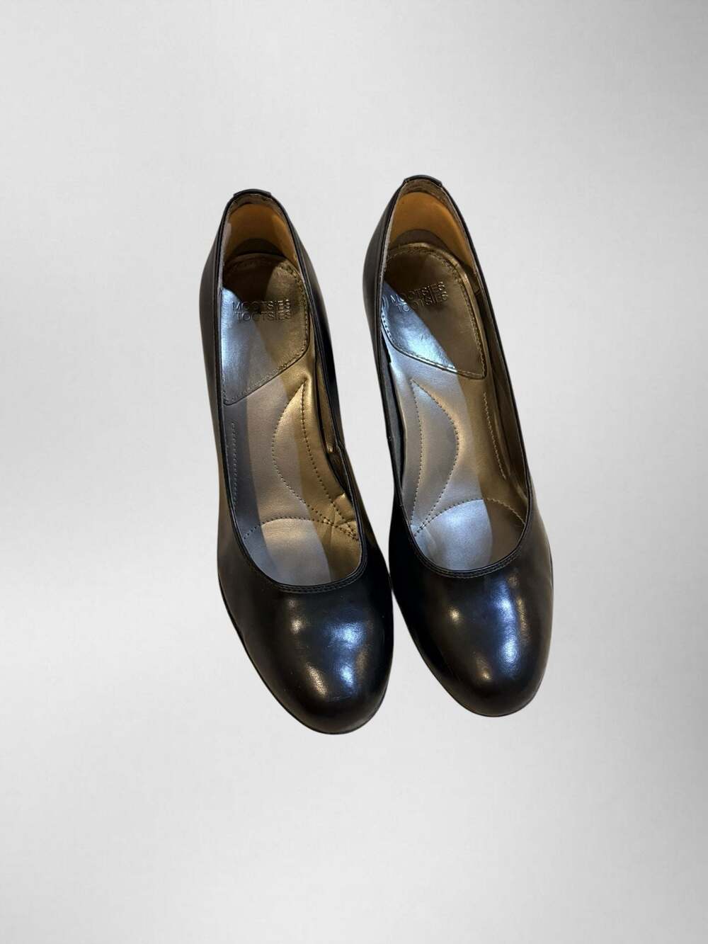 Mootsies Tootsies Women's Black Round Toe Heels